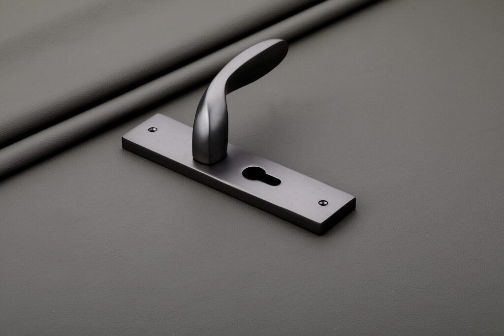 DOL-910 CY GREY